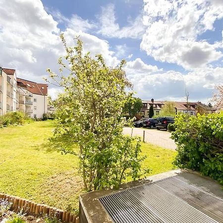 Apartment Am Auensee Mit Grosser Terrasse & Privat-Parkplatz Лайпциг Екстериор снимка
